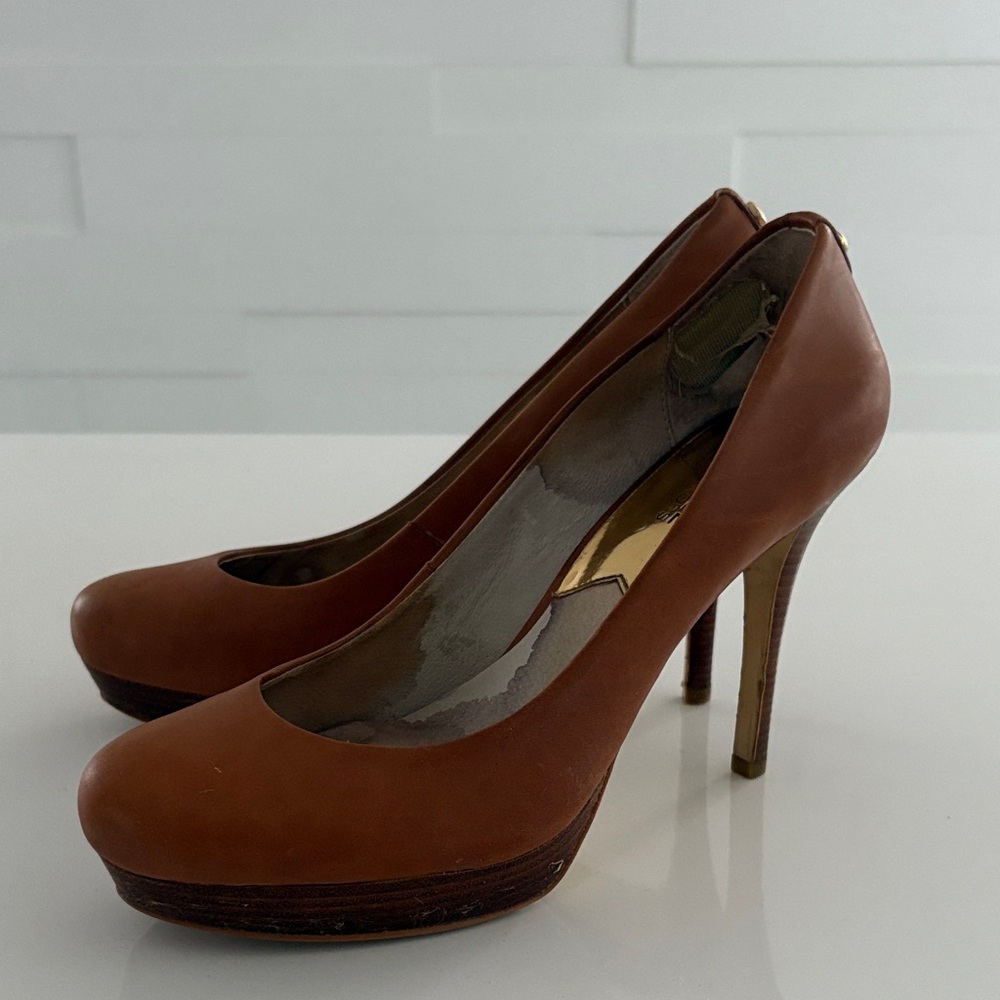 8M MICHAEL Michael Kors Hamilton leather heels in brown/tan